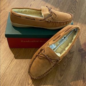 Slippers International